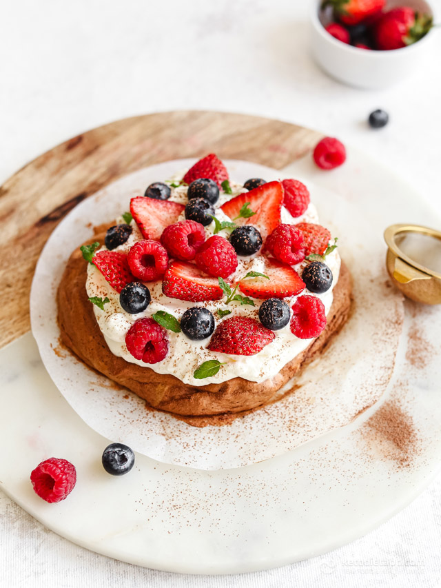 Air Fryer Keto Chocolate Pavlova