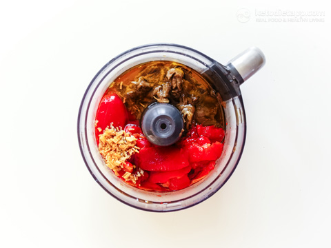 Ajvar Dip (Roasted Red Pepper Sauce) Ajvar Dip (Roasted Red Pepper Sauce)