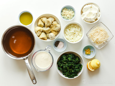 Creamy Low-Carb Spinach & Artichoke Soup (keto, gluten-free, vegetarian) Creamy Low-Carb Spinach & Artichoke Soup
