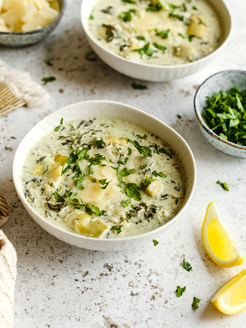 Creamy Low-Carb Spinach & Artichoke Soup (keto, gluten-free, vegetarian) Creamy Low-Carb Spinach & Artichoke Soup