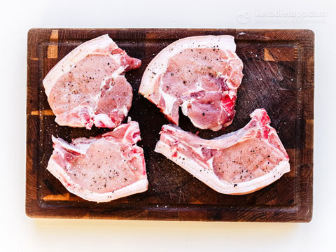 Creamy Mushroom Pork Chops (high-protein, keto, low-carb) Creamy Mushroom Pork Chops