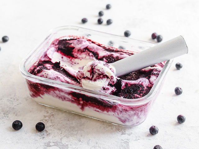 Ultimate Guide to Low-Carb Ice Cream: Over 100 Delicious Keto Recipes!