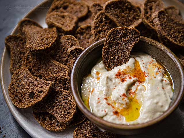 Keto Crostini Bread Crisps