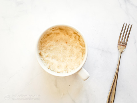 Quick Keto English Muffin (low-carb, paleo, gluten-free) Quick Keto English Muffin