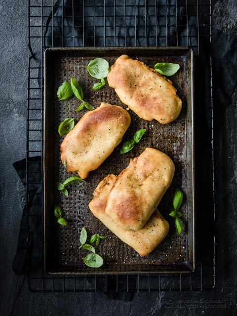 Low-Carb Italian Melt Bread Pockets