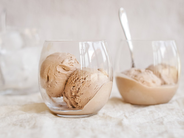 Ultimate Guide to Low-Carb Ice Cream: Over 100 Delicious Keto Recipes!