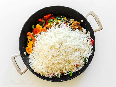 One Pot Fiesta Cauliflower Rice (keto, paleo, vegan) One Pot Fiesta Cauliflower Rice