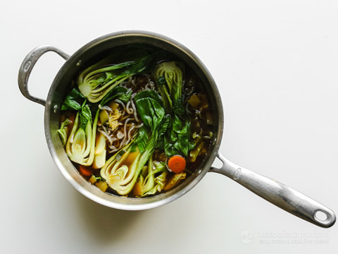 Low-Carb Chinese Chicken Noodle Soup (gluten-free, keto, paleo) Low-Carb Chinese Chicken Noodle Soup