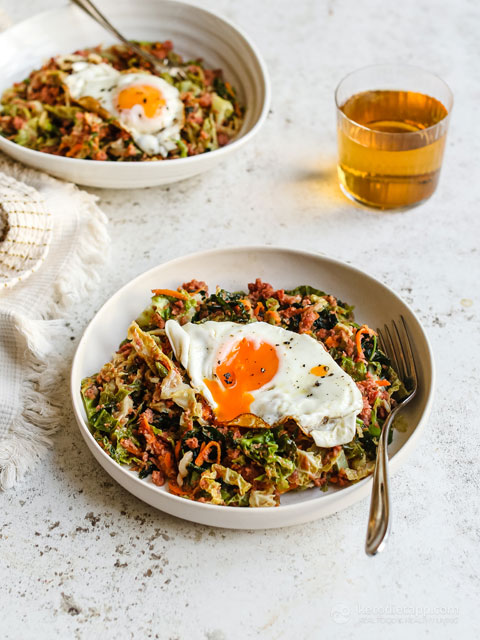 Low-Carb Corned Beef Breakfast Hash Low-Carb Corned Beef & Egg Hash