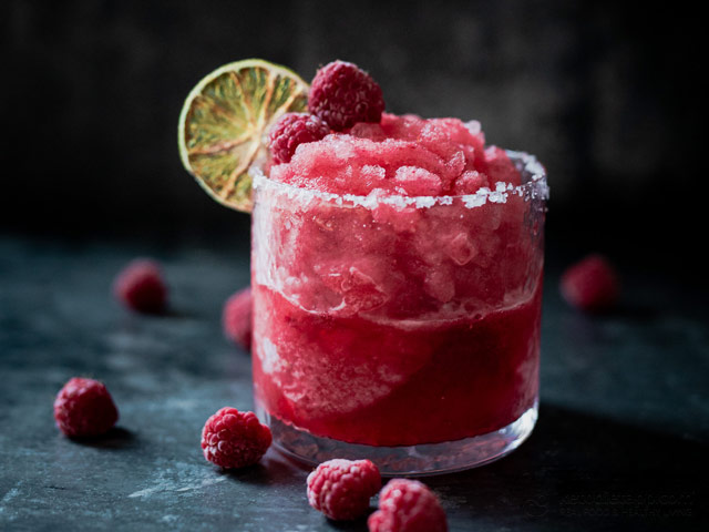 Ultimate Guide to Low-Carb Ice Cream: Over 100 Delicious Keto Recipes!