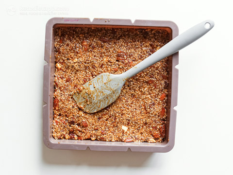 Low-Carb Savory Chile & Lime Granola Bars (sugar-free, keto, grain-free) Low-Carb Savory Chile & Lime Granola Bars
