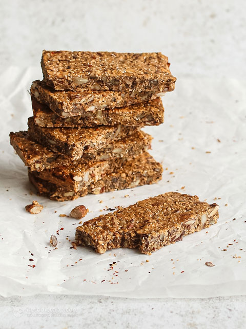 Low-Carb Savory Chile & Lime Granola Bars