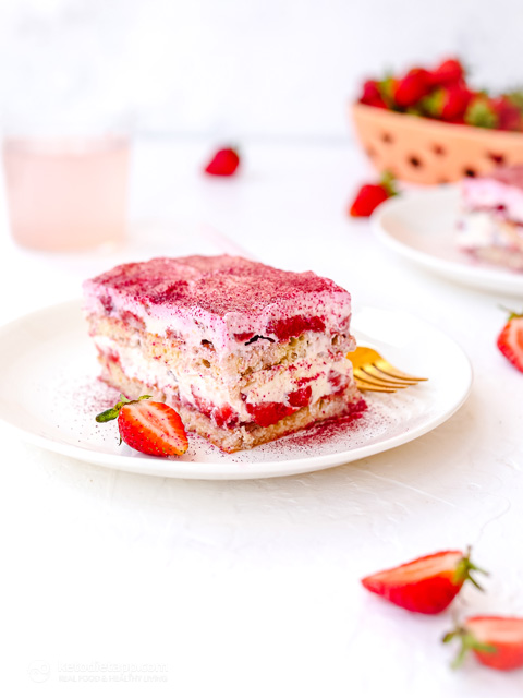 The Best Low-Carb Strawberry Tiramisu