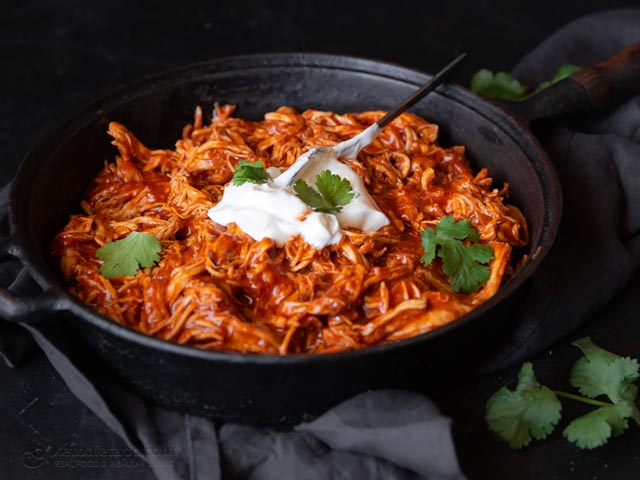 Low-Carb Sweet & Smoky Pulled Chicken