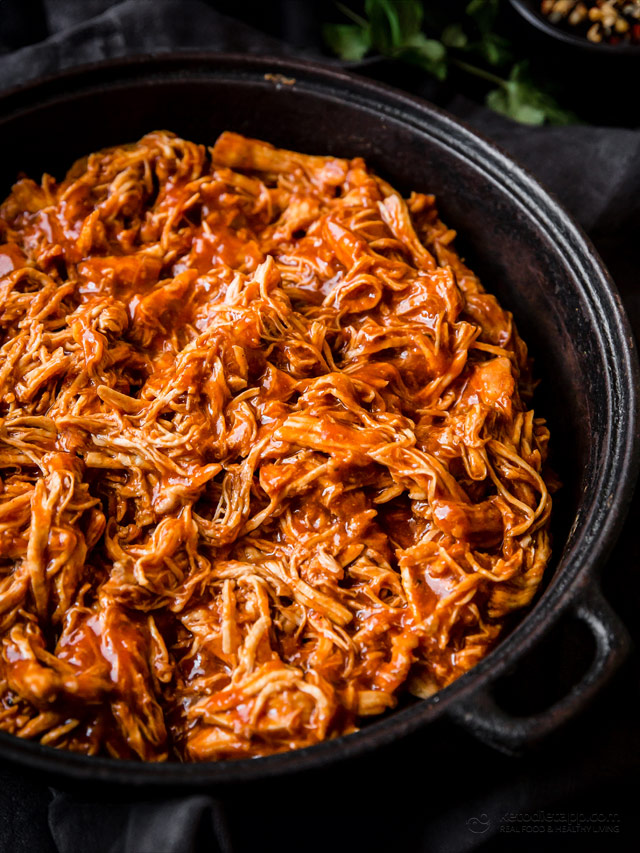 Low-Carb Sweet & Smoky Pulled Chicken