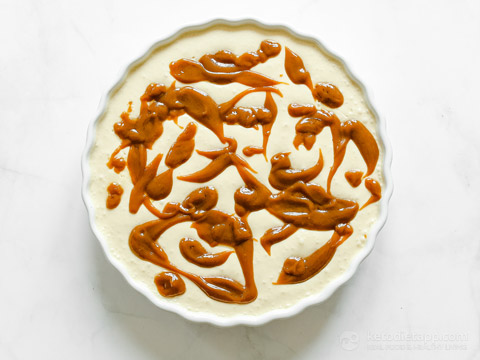 No Bake Keto Dulce De Leche Cheesecake (low-carb, primal, sugar-free) No Bake Keto Dulce De Leche Cheesecake