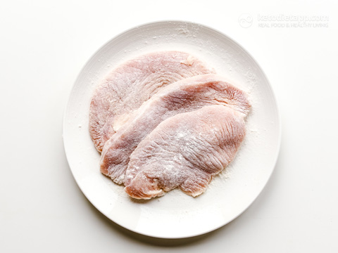The Best Low-Carb Schnitzel (gluten-free, keto, grain-free) The Best Low-Carb Schnitzel